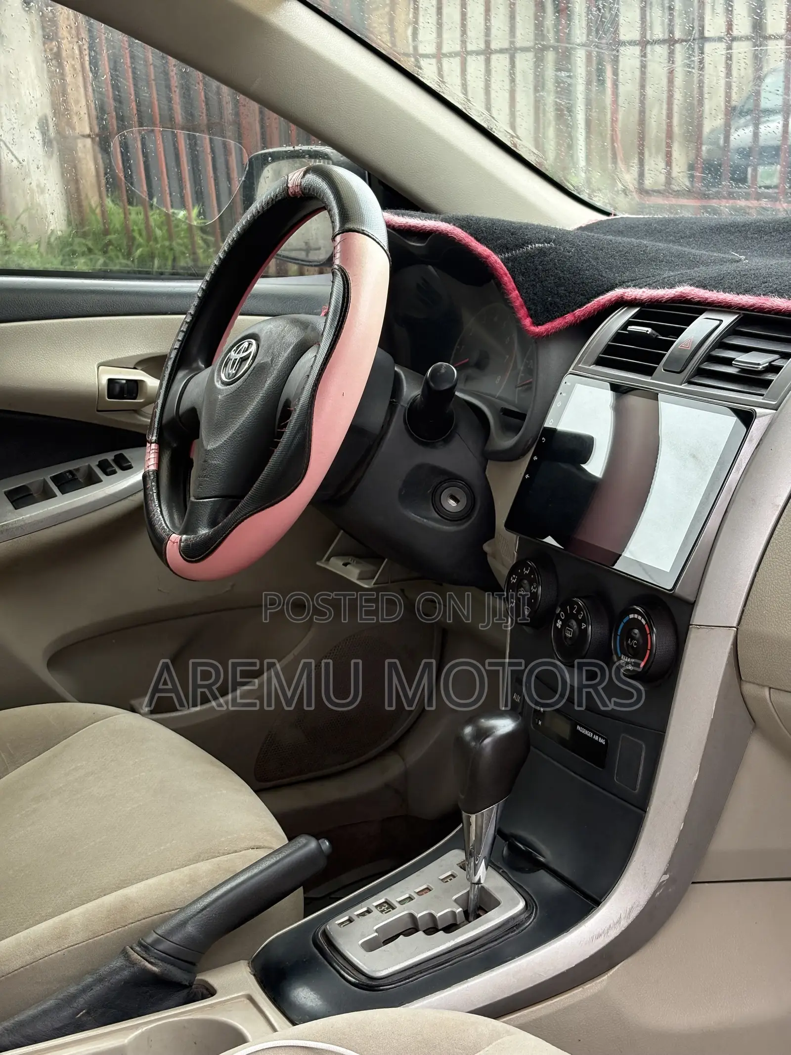 Toyota Corolla 2011 Gray