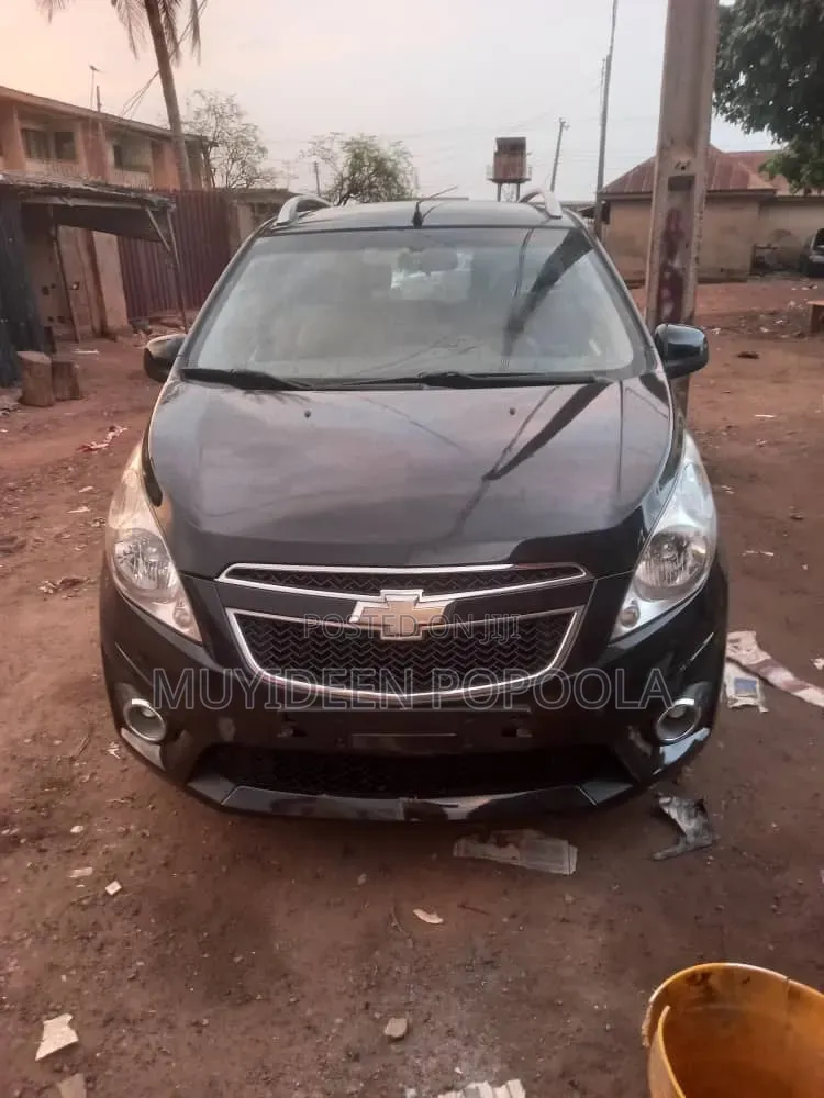 Chevrolet Spark LT 2012 Black