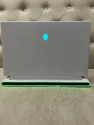 Laptop Alienware X15 r2 32GB Intel Core i9 SSD 2T