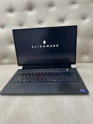 Laptop Alienware X15 r2 32GB Intel Core i9 SSD 2T
