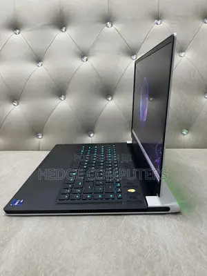 Laptop Alienware X15 r2 32GB Intel Core i9 SSD 2T