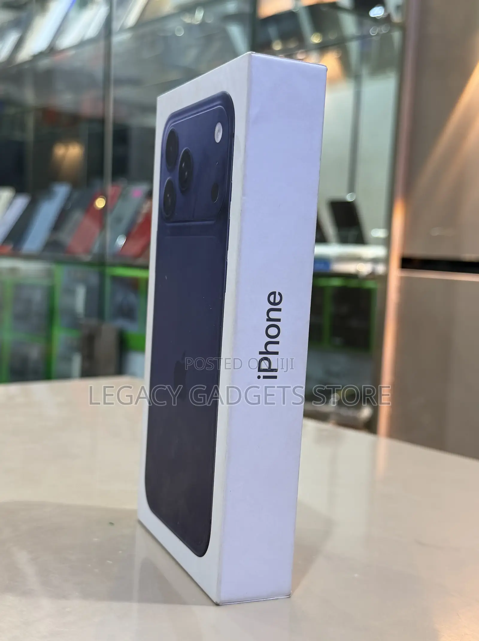 New Apple iPhone 17 Pro Max 256 GB Blue