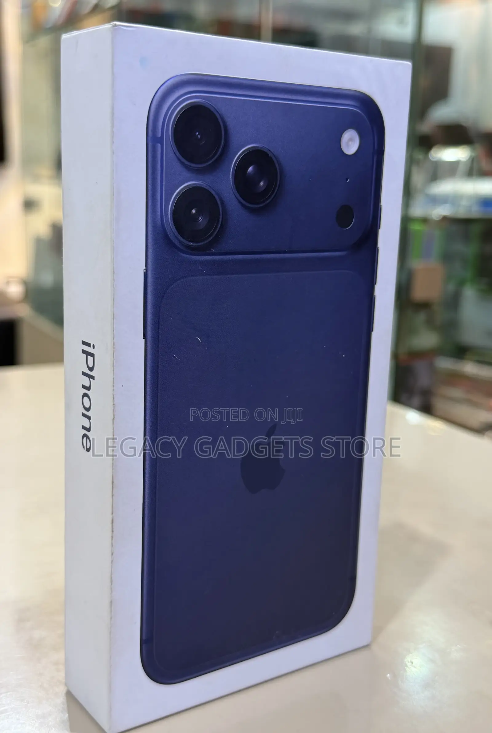 New Apple iPhone 17 Pro Max 256 GB Blue