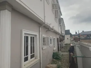 Furnished 3bdrm Block of Flats in Podo, Ibadan for sale