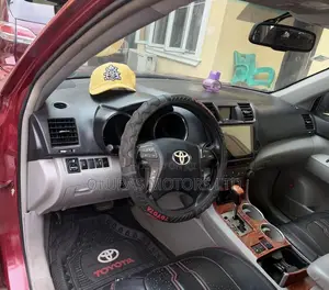 Toyota Highlander 2010 Red