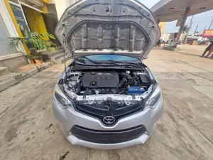 Toyota Corolla L 4dr Sedan (1.8L 4cyl 4A) 2015 Silver