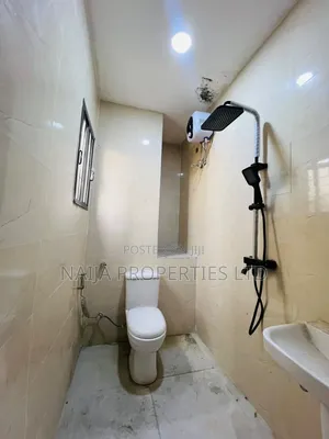4bdrm Townhouse / Terrace in Lekki Phase 1 for rent