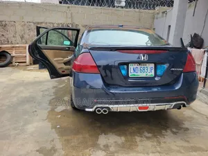 Honda Accord 2006 Blue