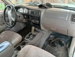 Toyota Tacoma 2003 White
