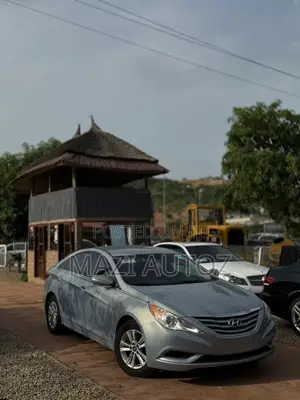 Hyundai Sonata 2011 Silver