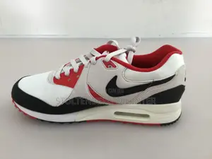 Nike Air Max Light