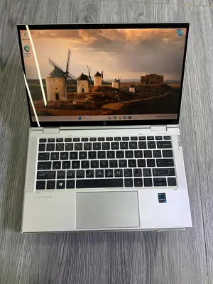 Laptop HP EliteBook 1030 16GB Intel Core i7 SSD 512GB