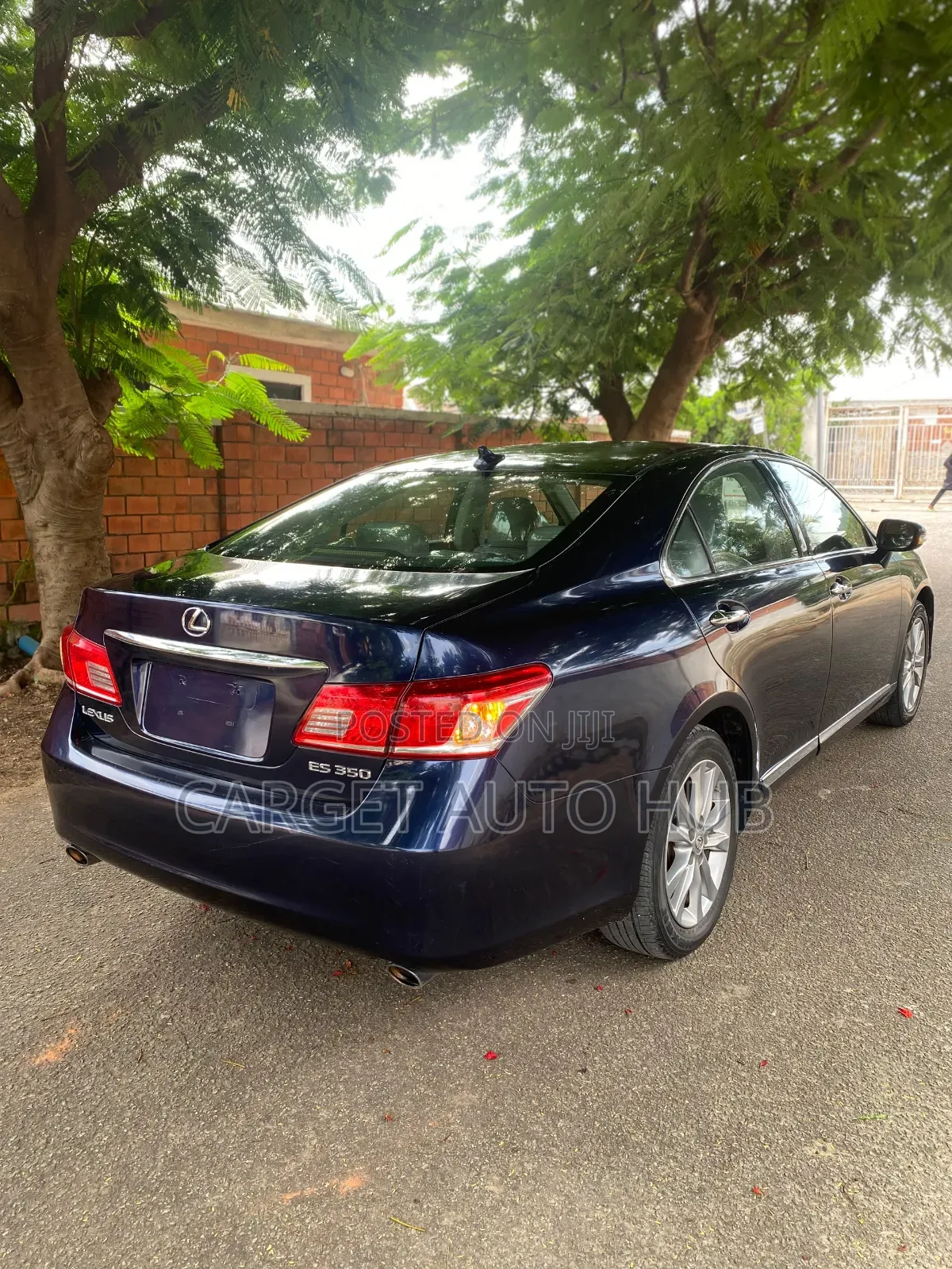 Lexus ES 350 2011 Blue