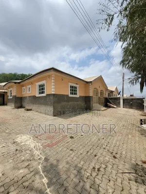 3bdrm Bungalow in Wumba for sale