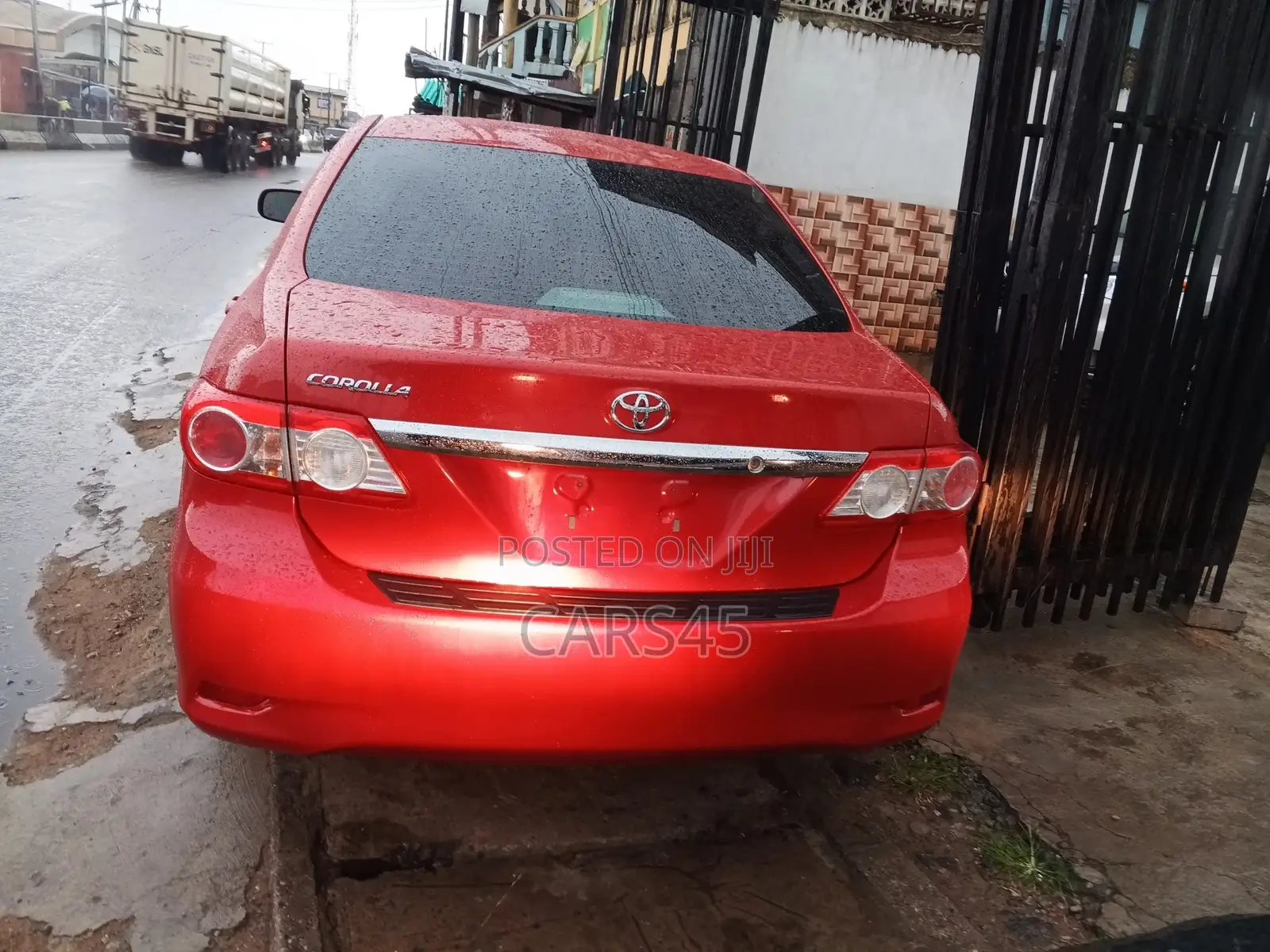 Toyota Corolla 2013 Red