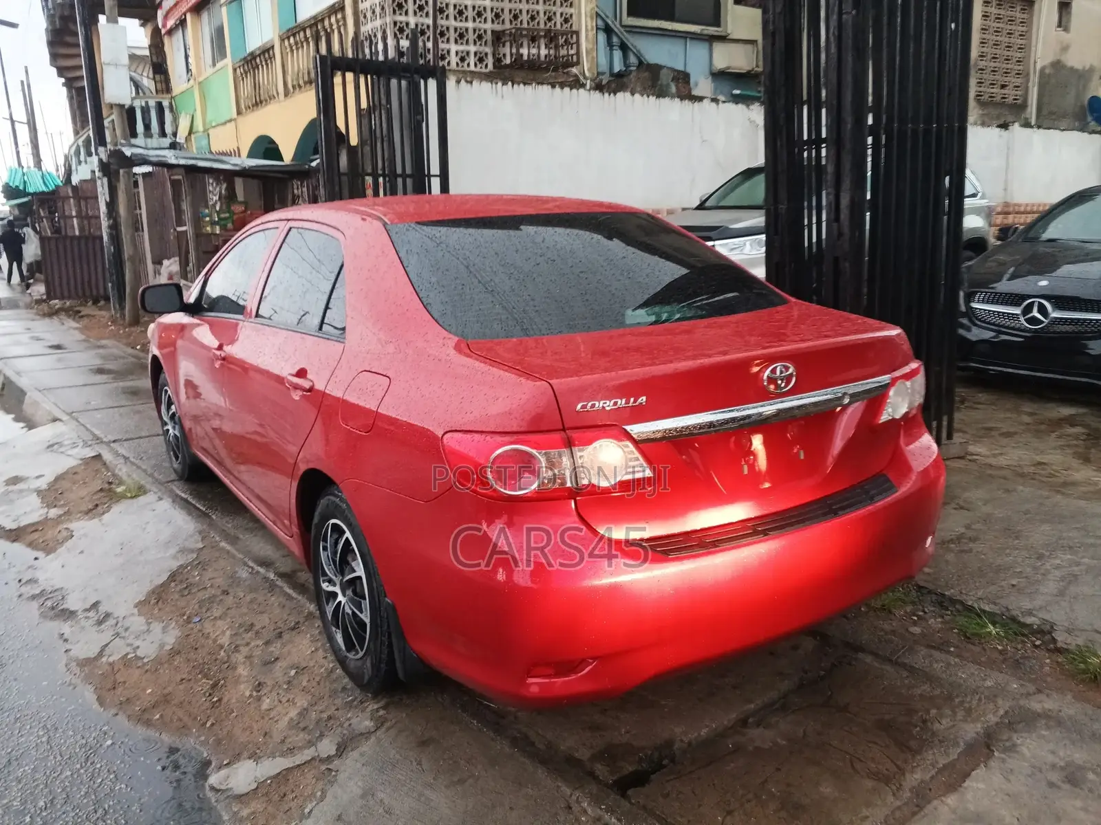 Toyota Corolla 2013 Red
