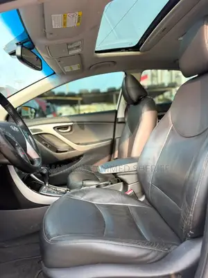 Hyundai Elantra Limited 2012 White
