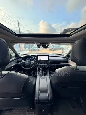 Toyota Highlander 2025 Blue