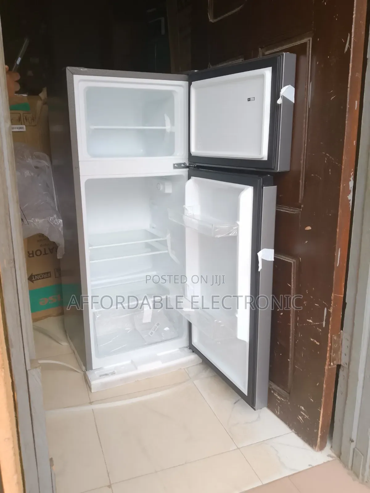 Hisense 124l Double Door Refrigerator