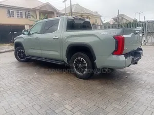 Toyota Tundra 2024 Green