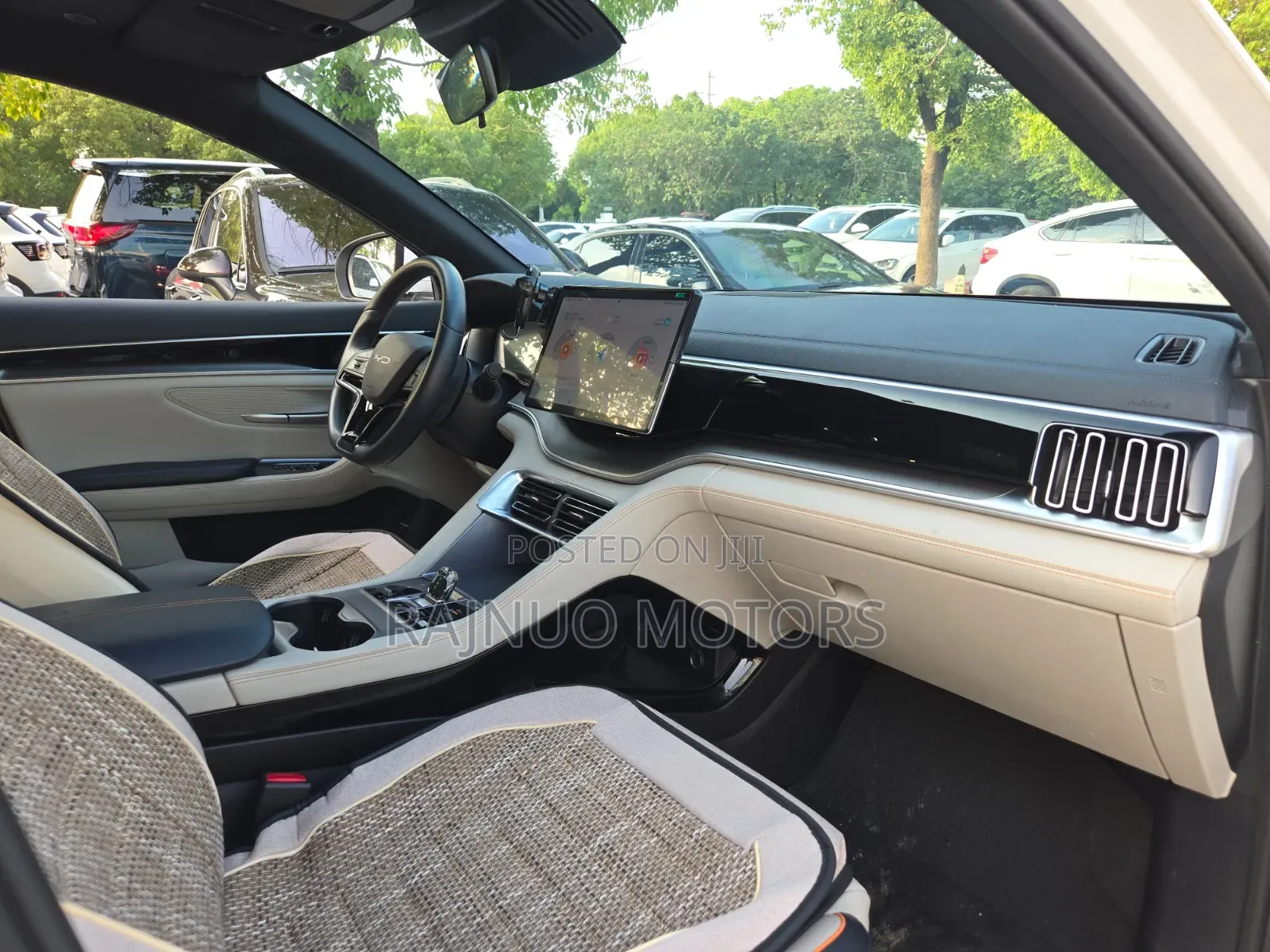 BYD Song Plus 2023 White