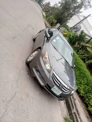 Honda Accord 2011 Gray