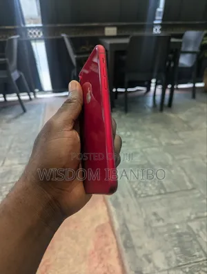 Apple iPhone XR 64 GB Red