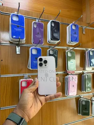 Apple iPhone 16 Pro 128 GB Silver