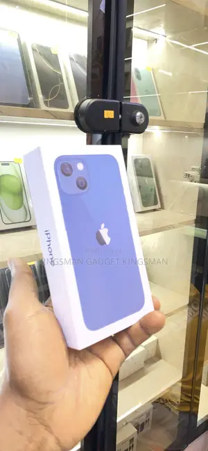 New Apple iPhone 13 256 GB Blue