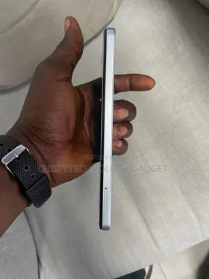 Tecno Spark 20C 256 GB Gray