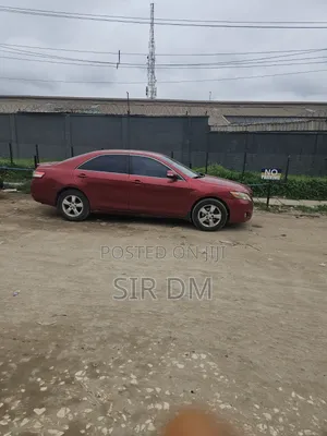 Toyota Camry LE 4dr Sedan (2.5L 4cyl 6AM) 2010 Red