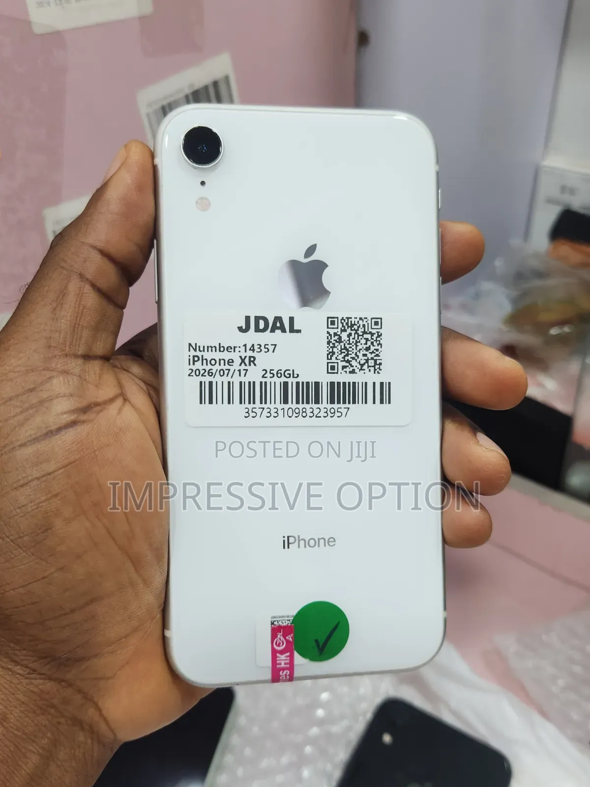 Apple iPhone XR 256 GB White
