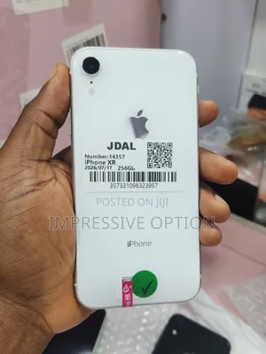 Apple iPhone XR 256 GB White