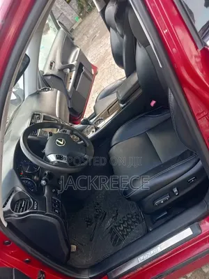 Lexus IS 350 2012 Red