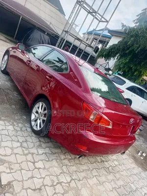 Lexus IS 350 2012 Red