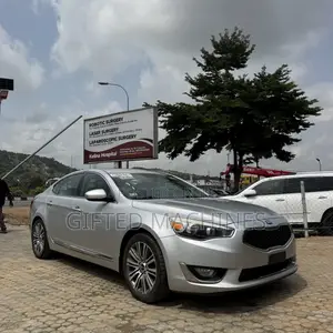 Kia Cadenza 2016 Silver