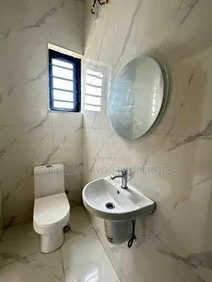 4bdrm Duplex in Lekki Phase 1 for rent