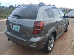 Pontiac Vibe 2006 Gray