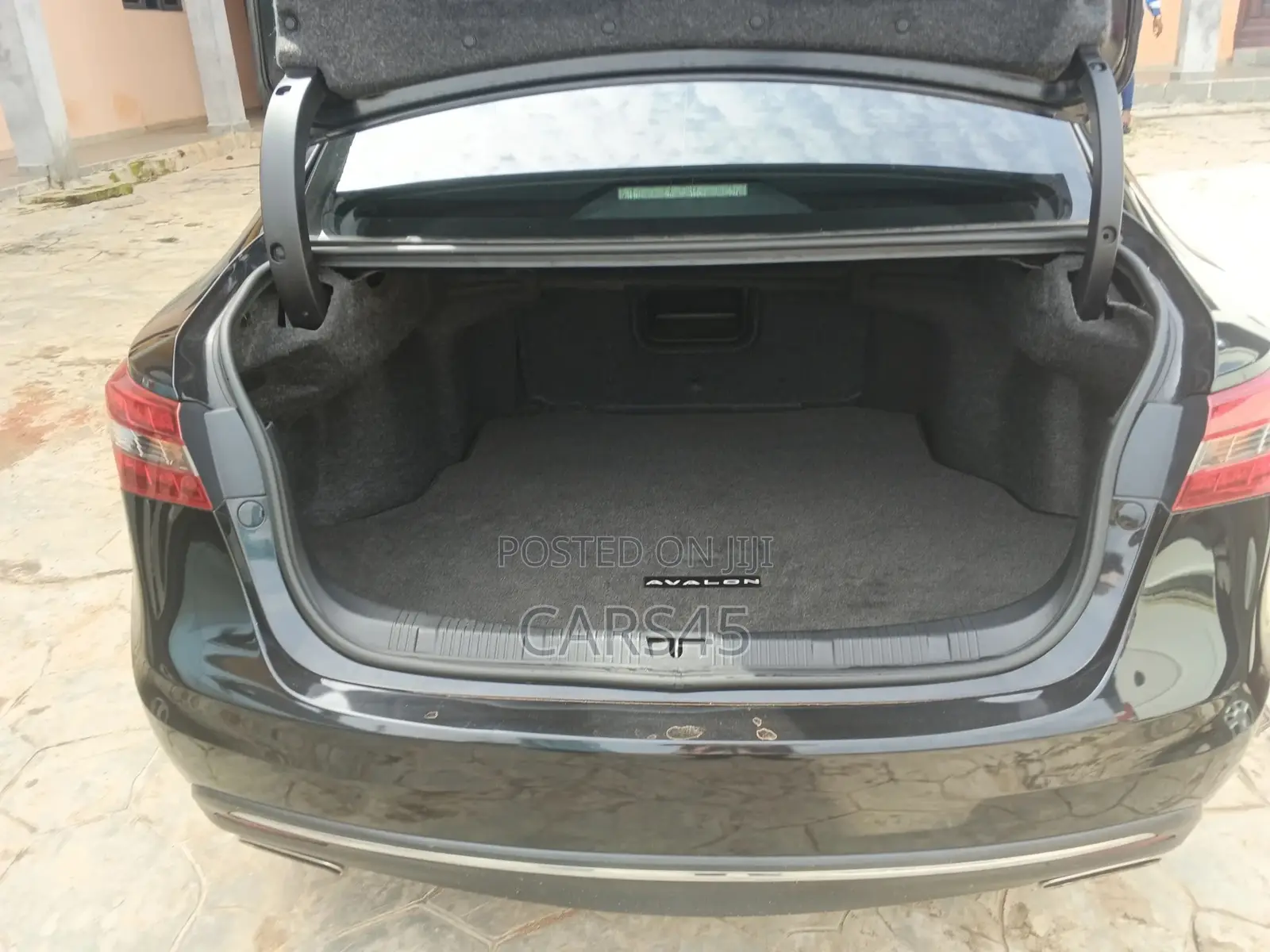 Toyota Avalon 2016 Black