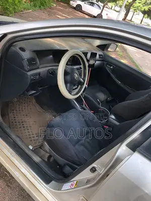 Toyota Corolla Liftback 2005 Gray