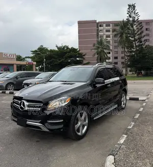 Mercedes-Benz GLE-Class GLE 350d 4MATIC 2017 Black