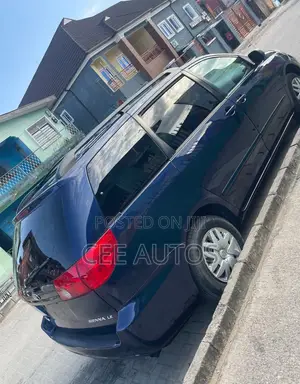 Toyota Sienna LE 4WD 2007 Blue