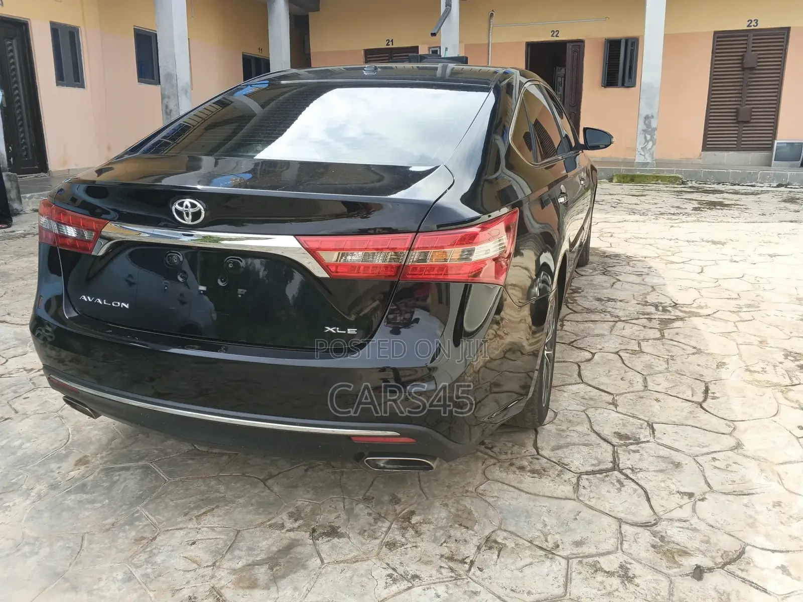 Toyota Avalon 2016 Black
