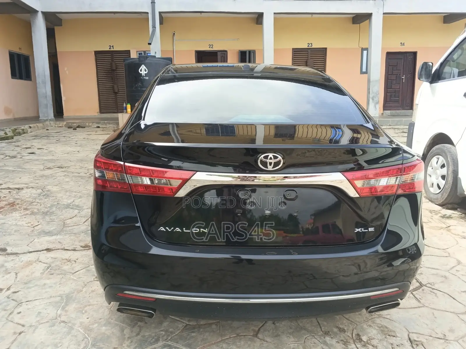 Toyota Avalon 2016 Black