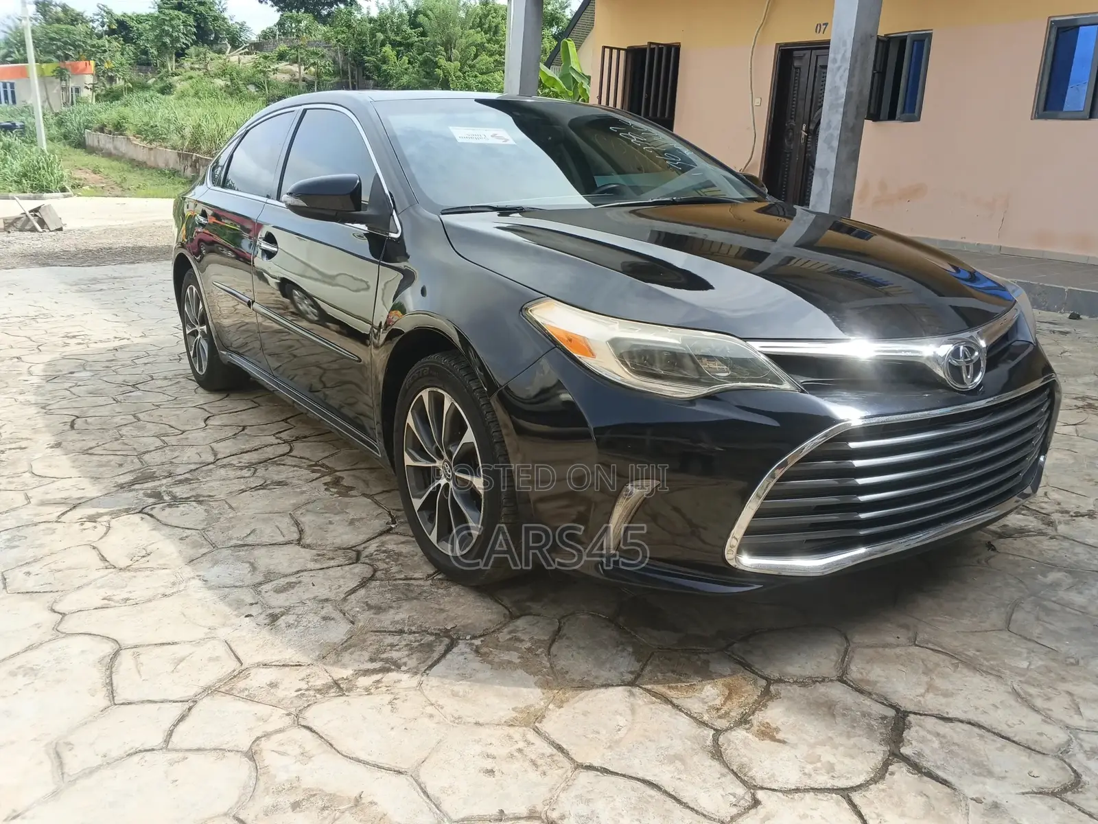 Toyota Avalon 2016 Black