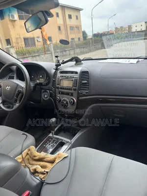 Hyundai Santa Fe 2010 Silver