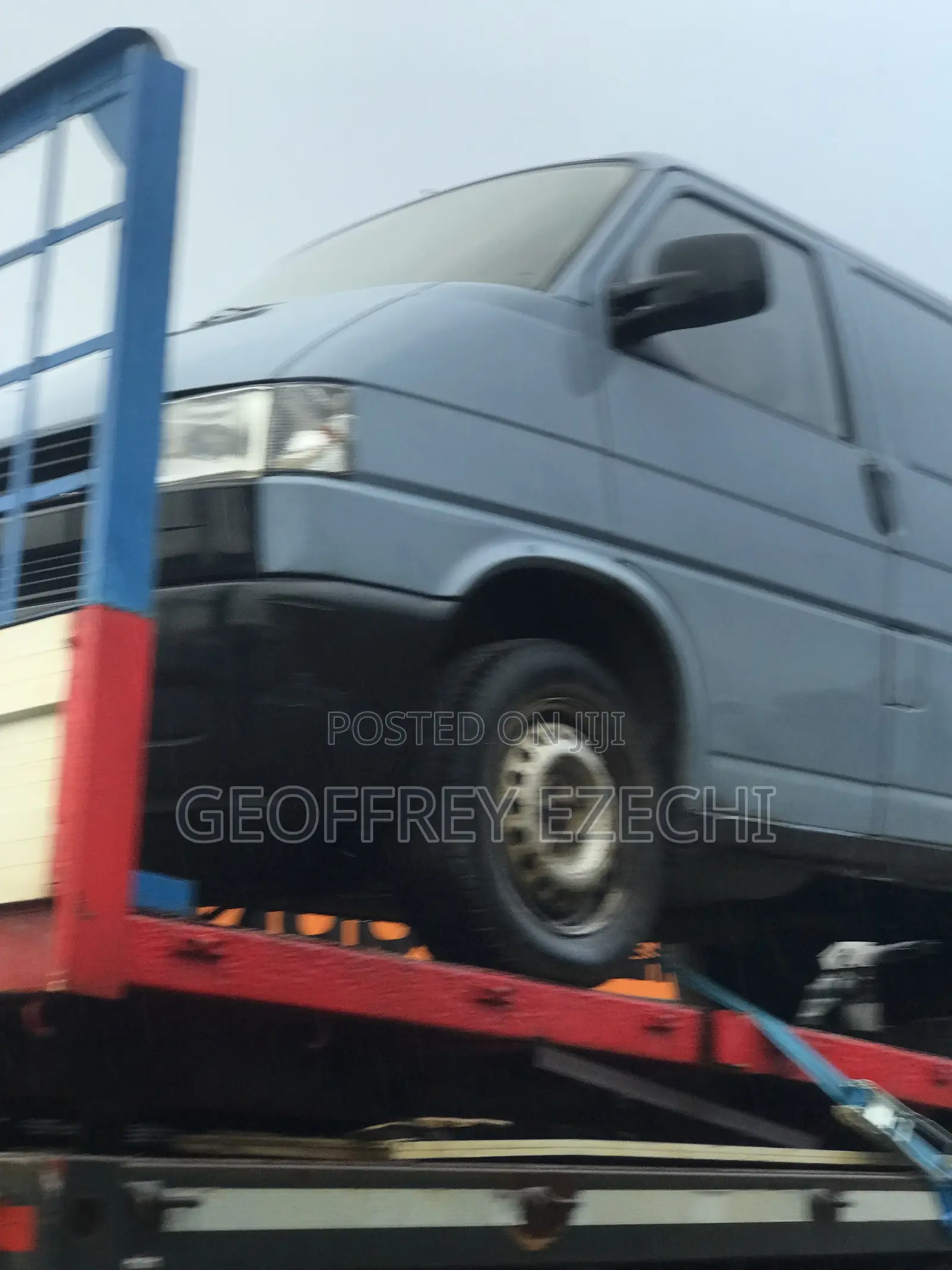 Volkswagen Transporter 2005 Blue