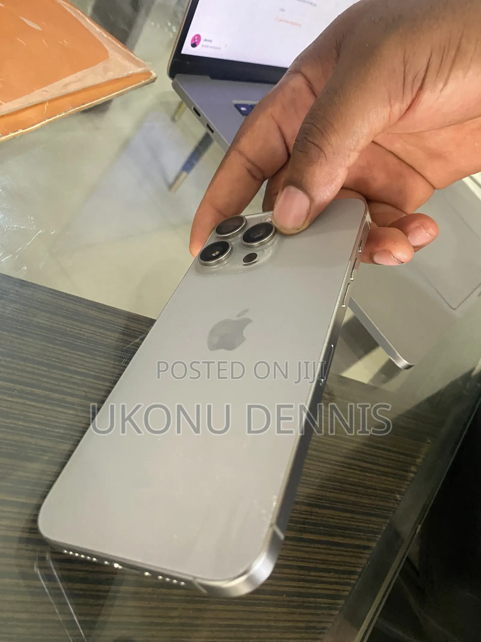 Apple iPhone 15 Pro Max 256 GB Gray