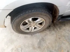 Honda Pilot 2002 Silver