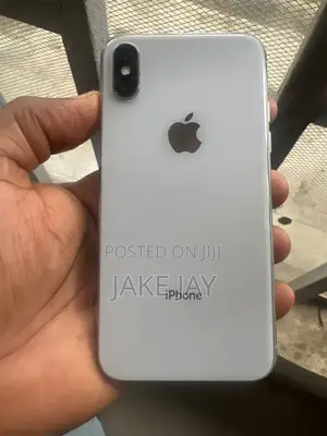 Apple iPhone X 64 GB White